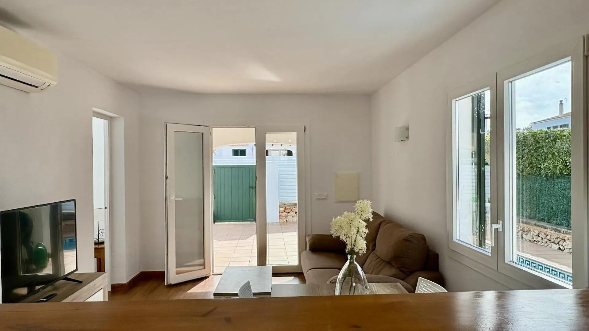 Villa Dofins Cala Blanca  Holiday home